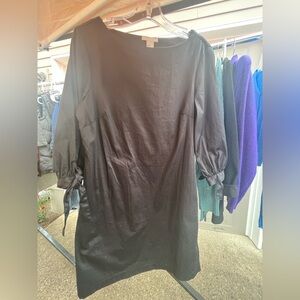 NWT H&M black tie-sleeve dress, 3/4 sleeves Size 6